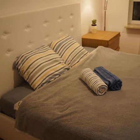 Cichy, Nowoczesny, Komfortowy Przy Galerii Mokotow Apartment วอร์ซอ ภายนอก รูปภาพ