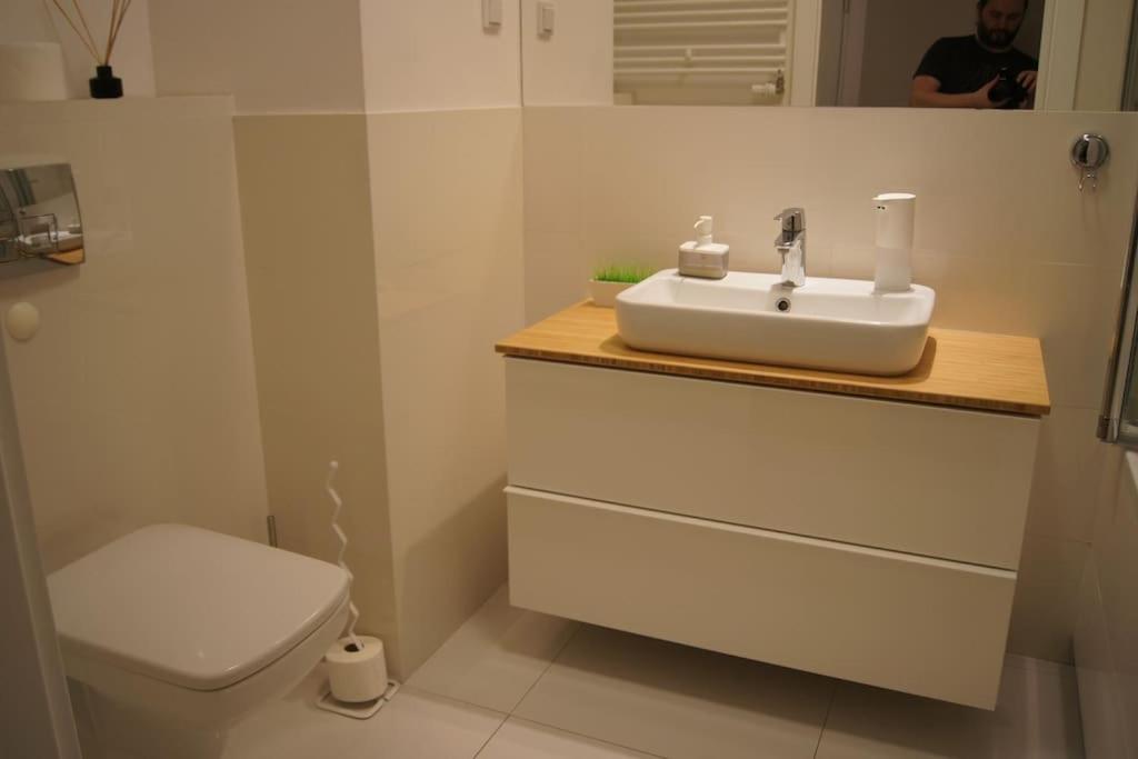 Cichy, Nowoczesny, Komfortowy Przy Galerii Mokotow Apartment วอร์ซอ ภายนอก รูปภาพ